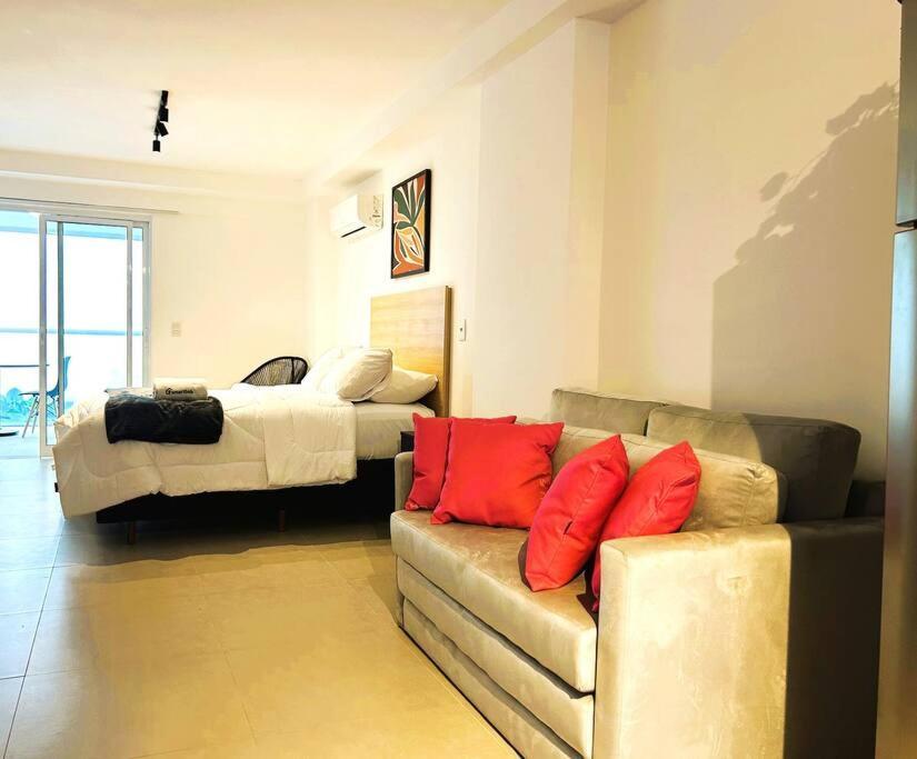 Selfie Tech Copacabana By Housi Apartamento